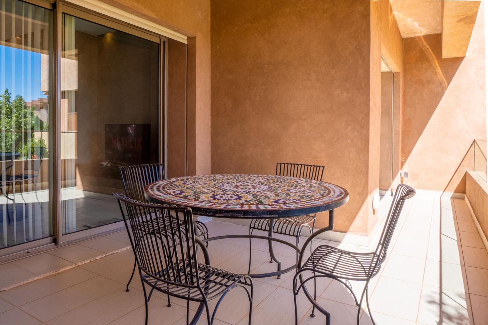 Coin Lumineux A Prestigia Piscine - Vue Atlas Apartamento *