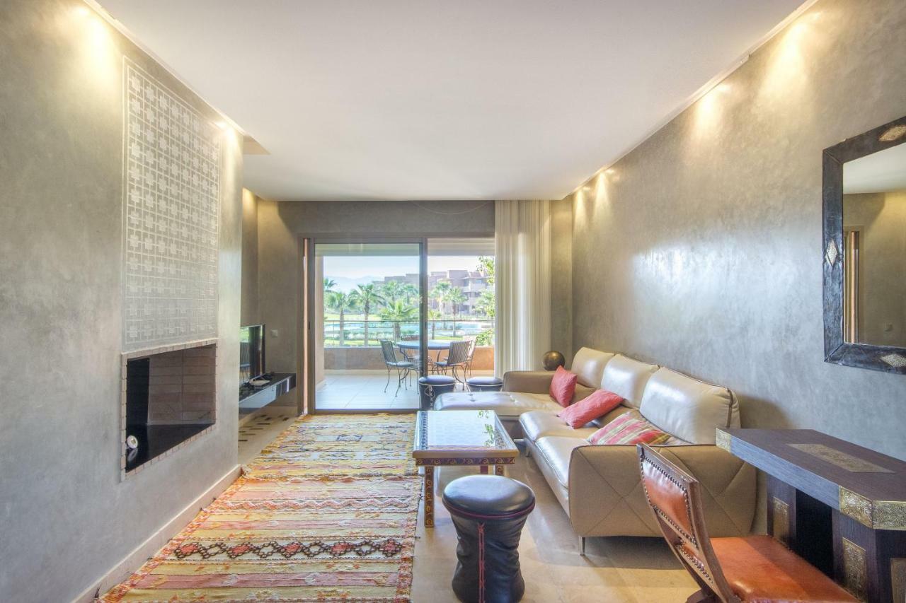 Coin Lumineux A Prestigia Piscine - Vue Atlas Apartamento